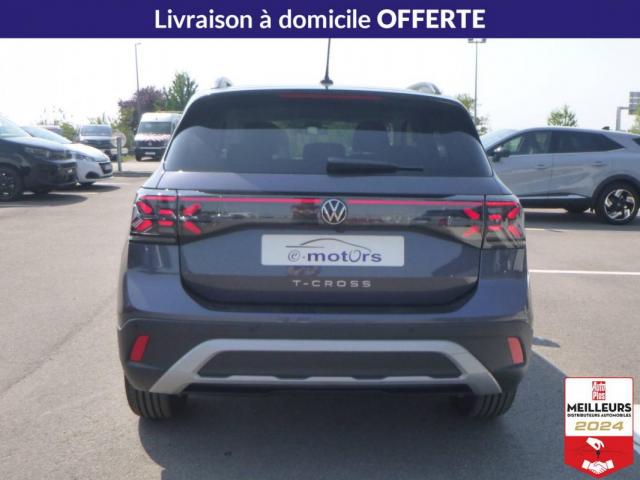 Volkswagen T-Cross image 3