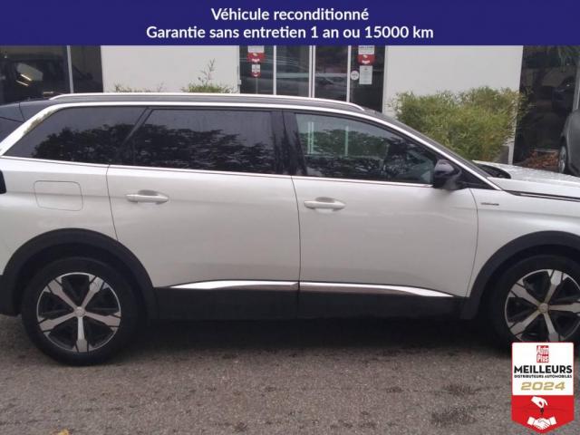 Peugeot 5008 image 1