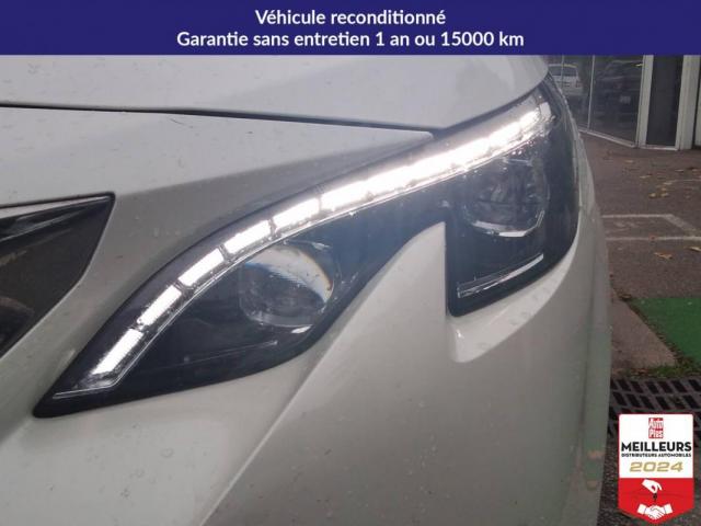Peugeot 5008 image 8