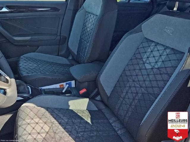 Volkswagen T-Roc image 2