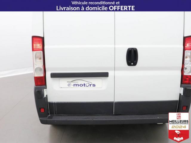 Peugeot Boxer image 2