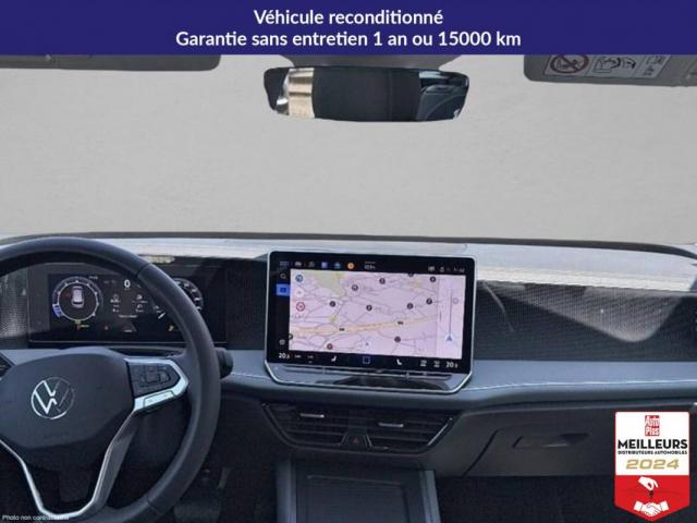 Volkswagen Passat image 9