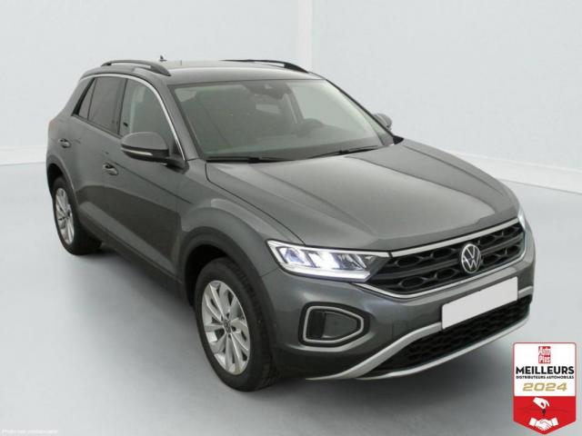 Volkswagen T-Roc image 8