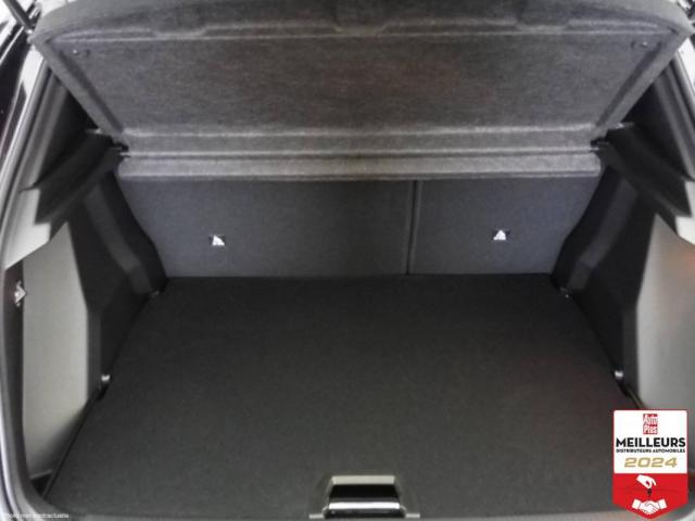 Peugeot 2008 image 8