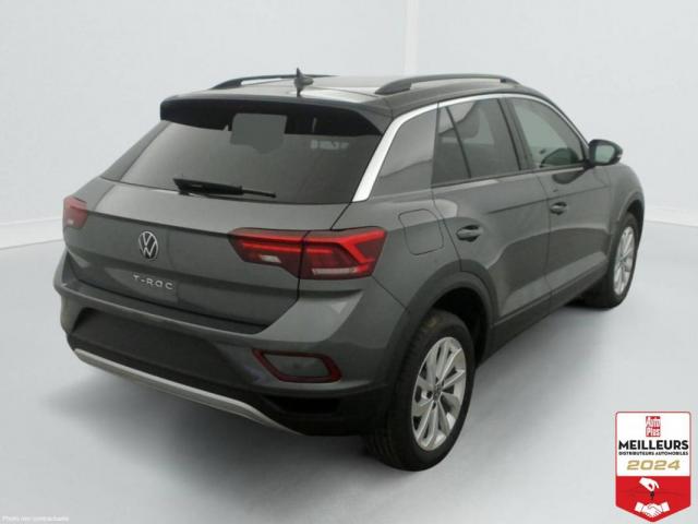 Volkswagen T-Roc image 8