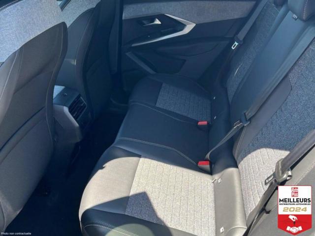 Peugeot 3008 image 2