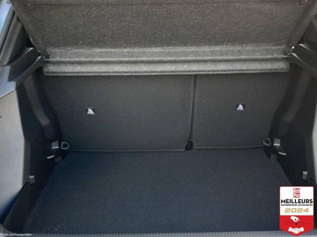 Peugeot 2008 image 3