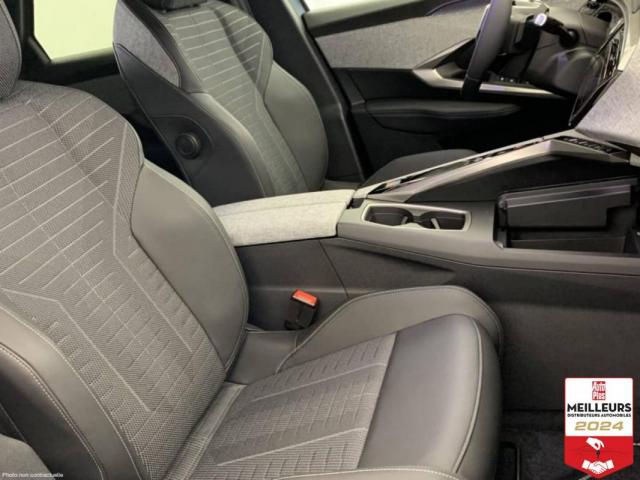 Peugeot 3008 image 1