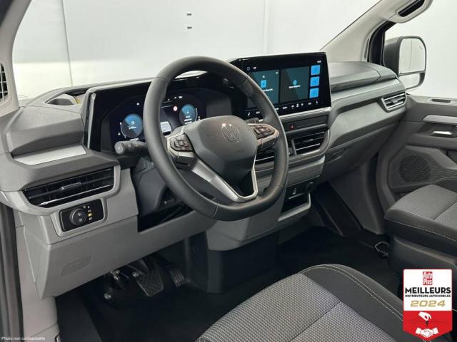 Volkswagen Transporter image 6