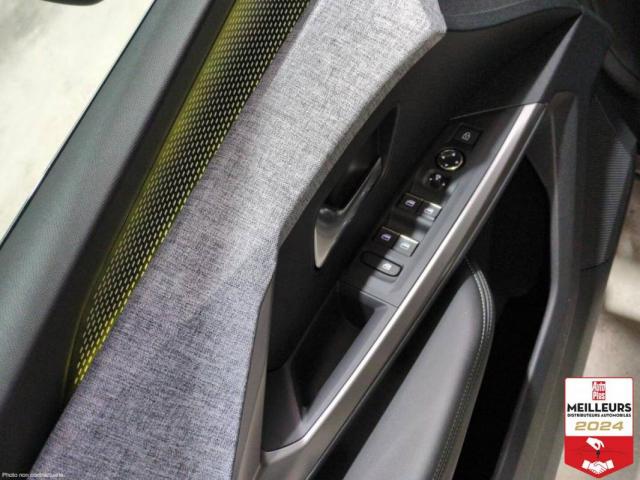 Peugeot 3008 image 1