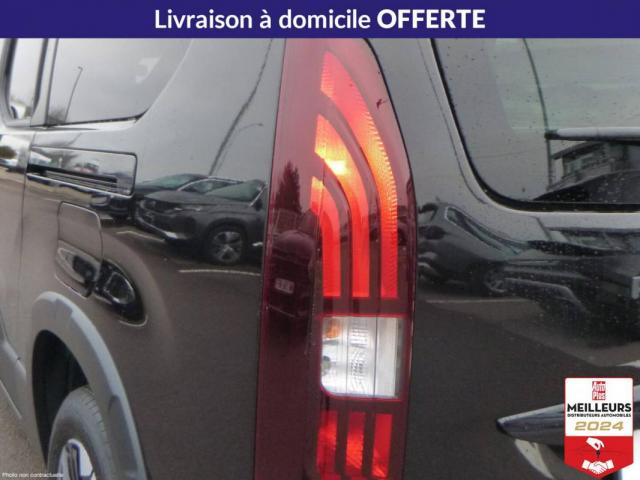 Peugeot Rifter image 1