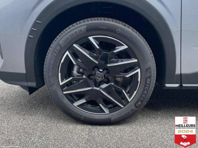 Peugeot 5008 image 2