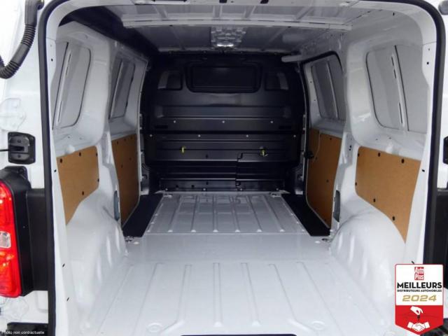 Peugeot Expert image 2