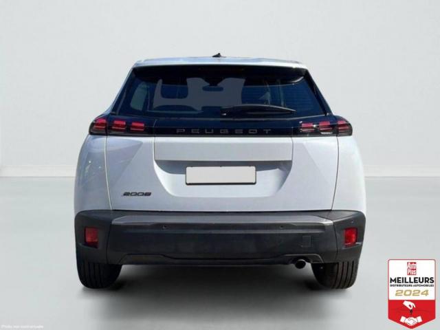 Peugeot 2008 image 3