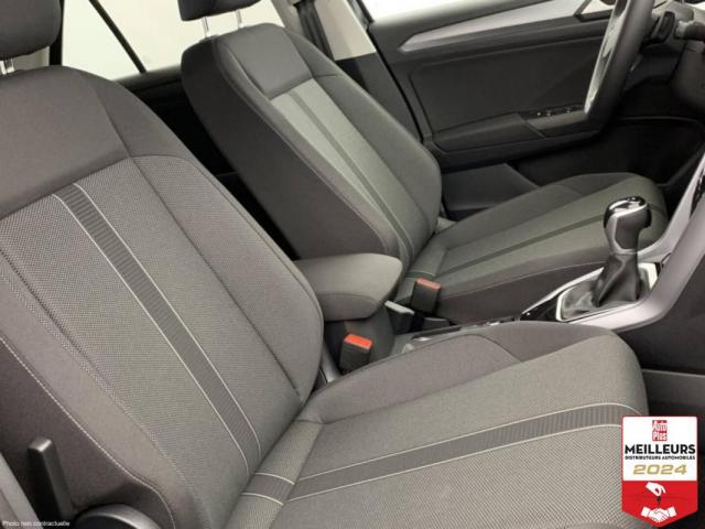 Volkswagen T-Roc image 6