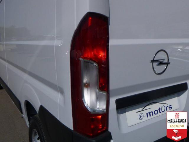 Opel Movano image 1