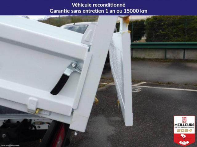 Ford Transit image 3