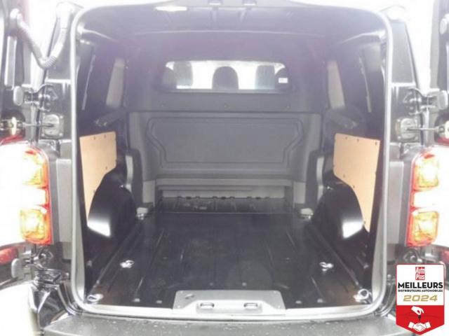 Citroen Jumpy image 2