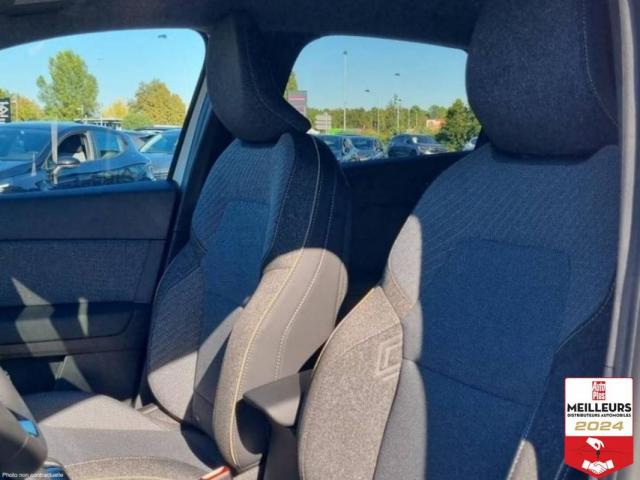 Renault Captur image 8