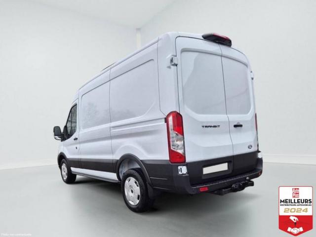 Ford Transit Courier image 3
