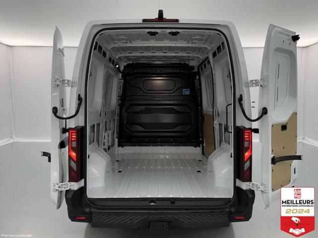 Renault Master image 4