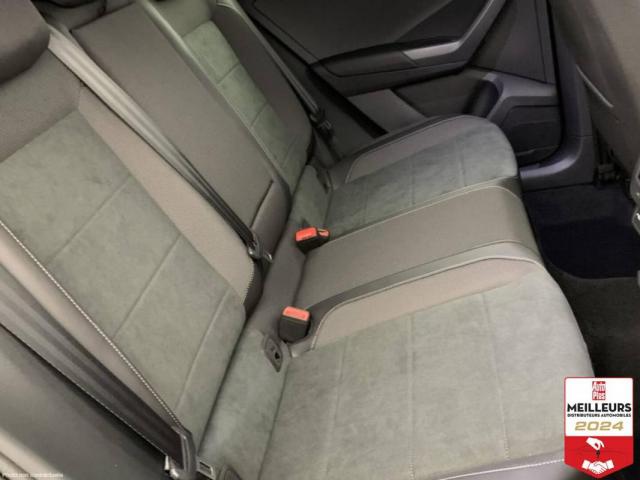 Volkswagen T-Roc image 8