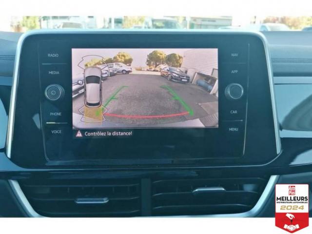 Volkswagen T-Roc image 8