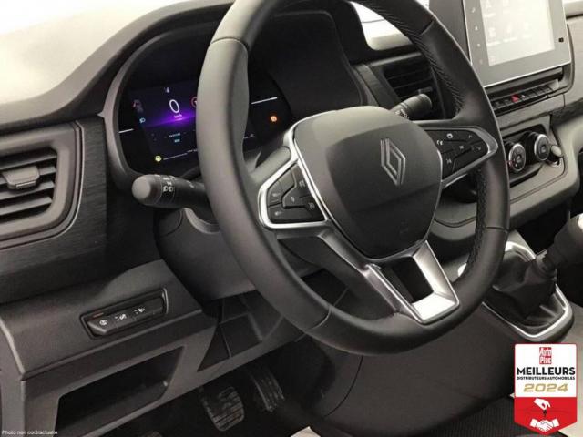 Renault Trafic image 8