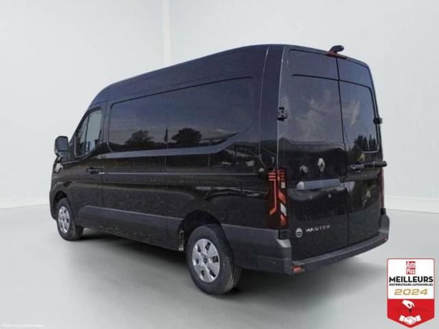 Renault Master image 8