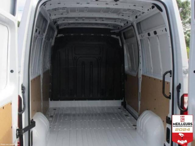 Nissan Interstar image 1