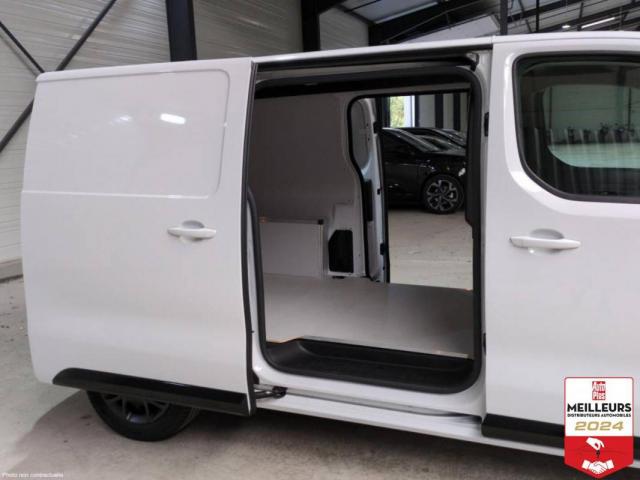 Citroen Jumpy image 3