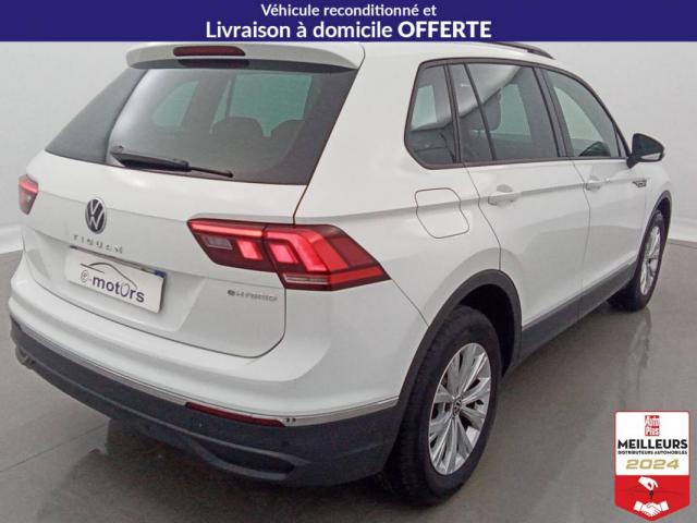 Volkswagen Tiguan image 8