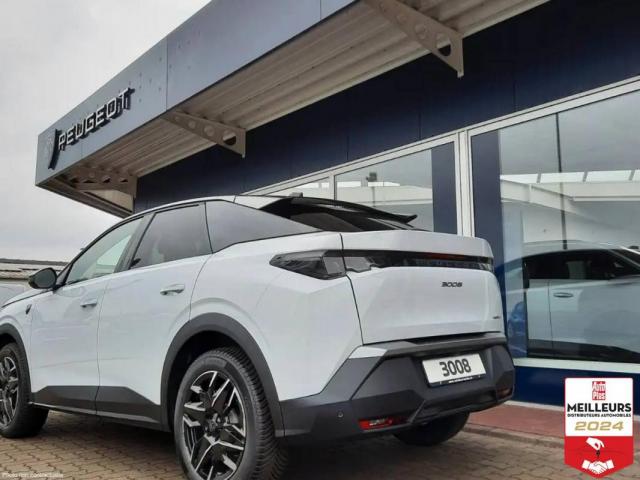 Peugeot 3008 image 2