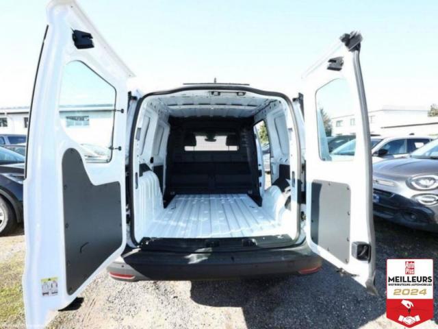 Ford Transit Connect image 4