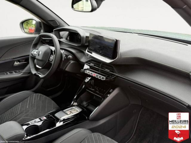 Peugeot 2008 image 3