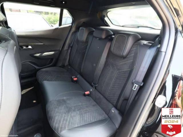 Peugeot 2008 image 1