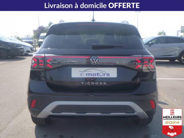 Volkswagen T-Cross image 1