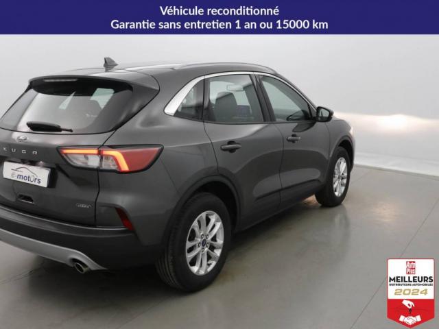 Ford Kuga image 3