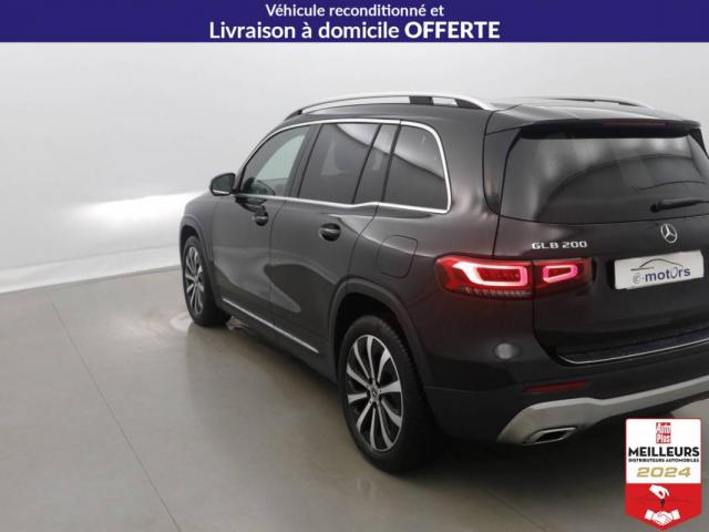 Mercedes Benz Glb image 2