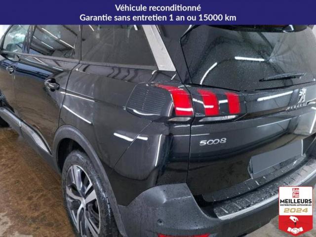 Peugeot 5008 image 1