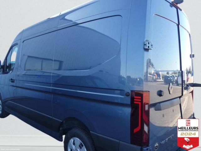 Renault Master image 8