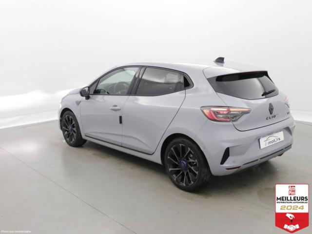 Renault Clio image 2