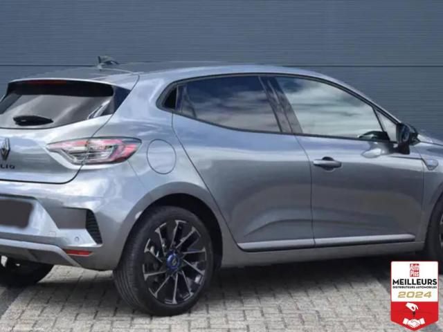 Renault Clio image 2