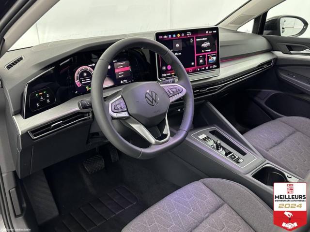 Volkswagen Golf image 9