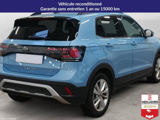 Volkswagen T-Cross image 2