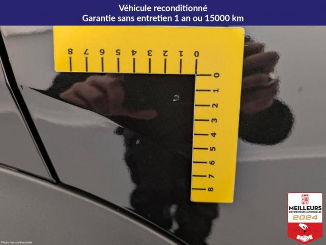 Peugeot 2008 image 1