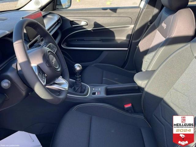 Jeep Avenger image 3