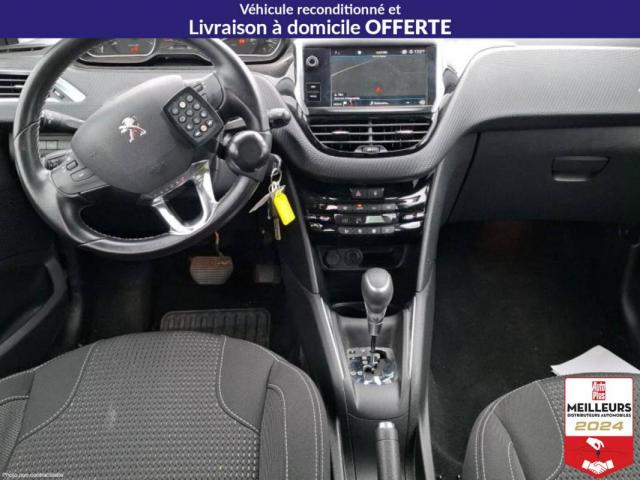 Peugeot 208 image 1