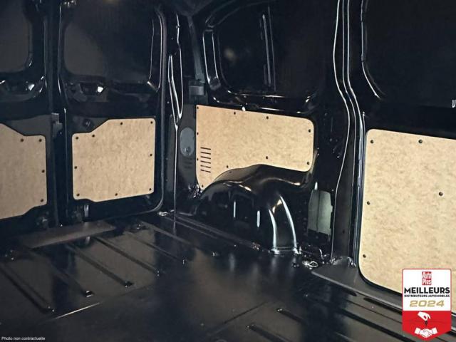 Citroen Jumpy image 8