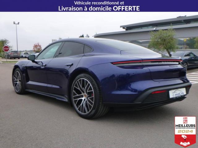 Porsche Taycan image 2